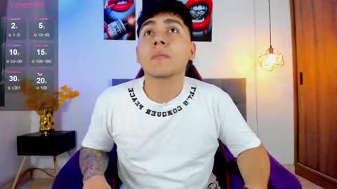 Snapshot of nicolas_james_sc chatting on 10-23-25, 01:54 nicolas_james_sc online show from 10-23-25, 01:54