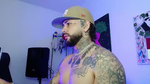 nicolas online show from 05-10-26, 03:23