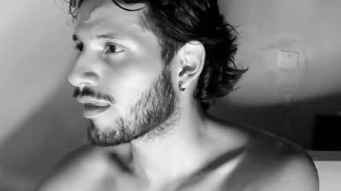 nicolasrodrii online show from 02-18-25, 03:53