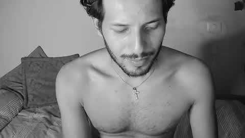 Snapshot of nicolasrodrii chatting on 06-14-26, 02:24 nicolasrodrii online show from 06-14-26, 02:24