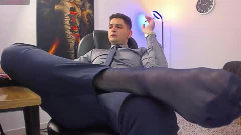 Snapshot of nicolass_fellener chatting on 10-12-25, 05:39 Nicolas Fellener online show from 10-12-25, 05:39