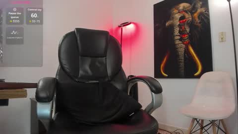 Snapshot of nicolass_fellener chatting on 10-16-25, 05:08 Nicolas Fellener online show from 10-16-25, 05:08