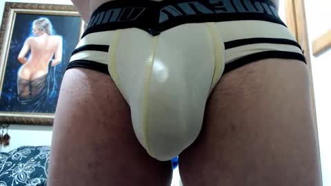 Snapshot of nicolay_74 chatting on 09-29-25, 11:53 Nicolay online show from 09-29-25, 11:53