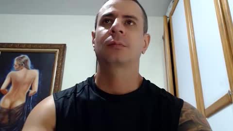 Snapshot of nicolay_74 chatting on 10-22-25, 07:35 Nicolay online show from 10-22-25, 07:35