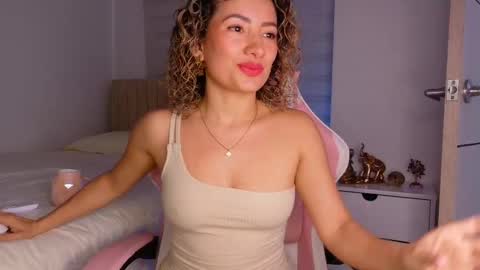 Nicol  online show from 11-11-25, 03:12