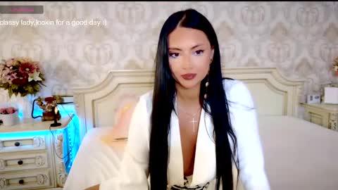 nicole online show from 04-20-26, 07:04