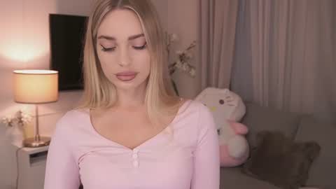 Nicole online show from 07-07-26, 07:18