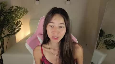 Nicole online show from 06-29-26, 12:39
