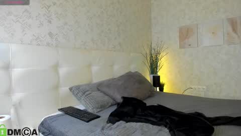 Snapshot of nicole_charm chatting on 09-25-25, 08:12 GMT7TueWedThSu 0300am-0900am. Sa 1000am-0400pm online show from 09-25-25, 08:12