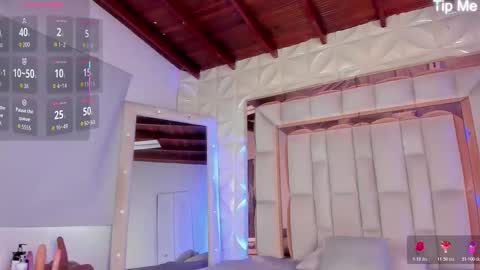 Nicole  online show from 02-06-26, 07:39