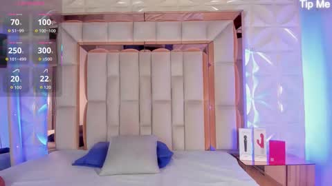 Nicole  online show from 02-10-26, 07:18