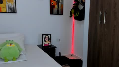 Nick online show from 02-23-25, 08:49