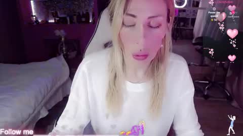 Nicole online show from 01-14-26, 12:05