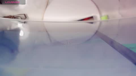 Snapshot of nicole_g0ld_ chatting on 03-15-26, 05:41 Nicole online show from 03-15-26, 05:41