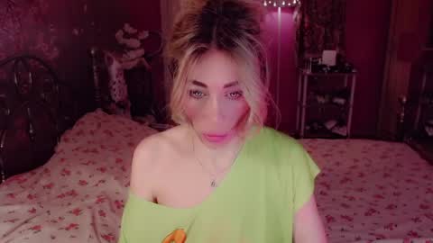 Nicole online show from 05-30-26, 10:29
