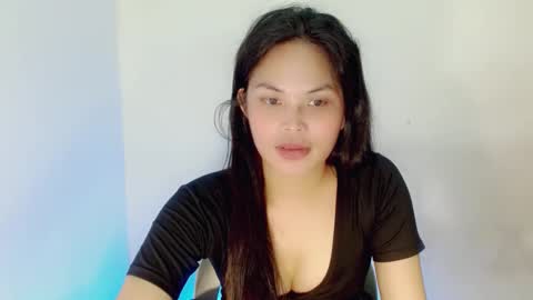 nicole_kiss01 online show from 12-08-24, 04:18