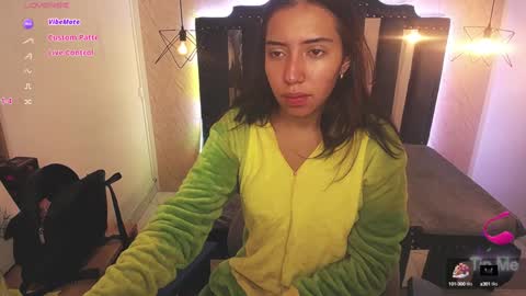 Samantha online show from 01-18-25, 11:32