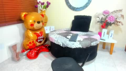 Snapshot of nicole_santana_ chatting on 04-29-26, 10:16 Nicole Santana online show from 04-29-26, 10:16