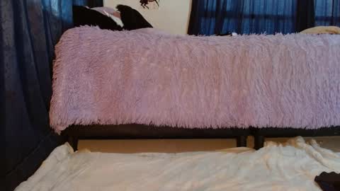  Anna Nicole  online show from 01-04-25, 04:54