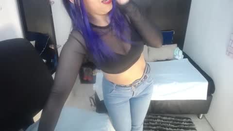 nicolee millerr online show from 09-15-25, 12:16