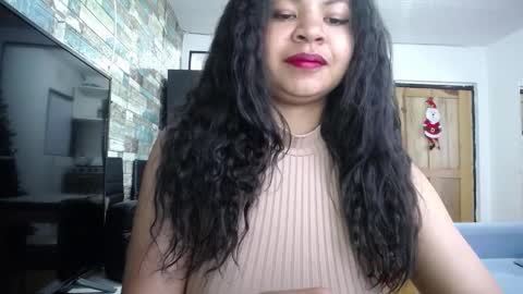 Nicole online show from 11-28-25, 09:17