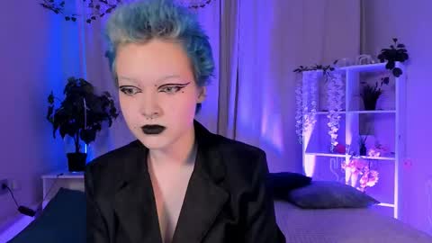Nicole online show from 12-12-24, 02:00