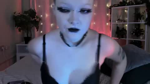 Nicole online show from 12-23-24, 02:56
