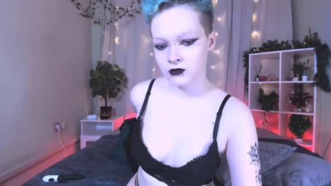 Nicole online show from 01-03-25, 11:33