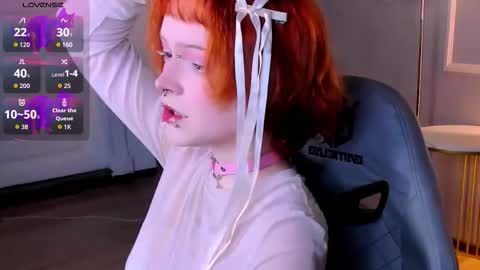 Nicole online show from 09-21-25, 08:43