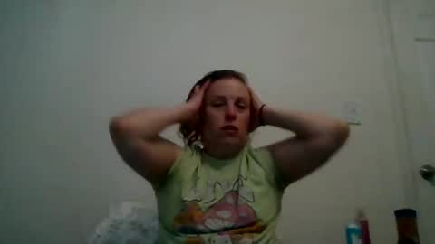 Nicole online show from 05-10-26, 08:47
