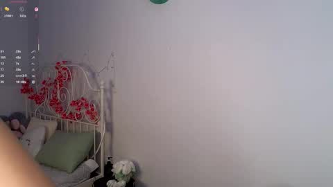 Nicole online show from 01-11-26, 05:51