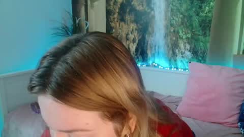 Snapshot of nicolelinharts chatting on 02-03-25, 09:08 Birthday online show from 02-03-25, 09:08