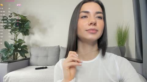 Dua Lipa online show from 01-22-25, 01:11