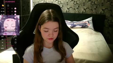 NicoleMeew online show from 12-12-24, 07:15