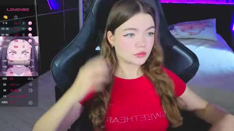 NicoleMeew online show from 07-21-26, 01:30