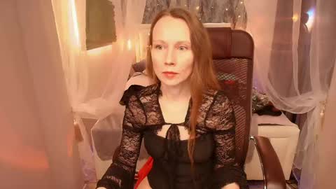 Nicole online show from 04-17-26, 12:19