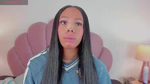 NICOLE online show from 10-06-25, 12:35