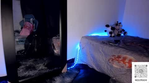 Snapshot of nicolepeachx chatting on 12-24-24, 05:55 Nicol independent model online show from 12-24-24, 05:55