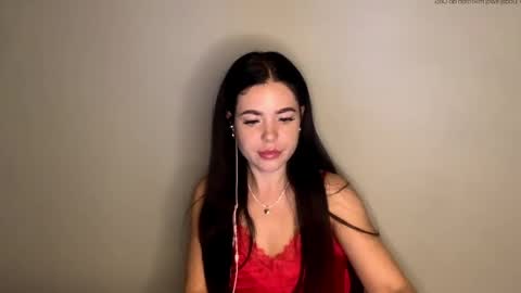Nicole online show from 05-05-26, 07:44