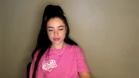 Nicole online show from 05-07-26, 08:47