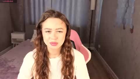 Snapshot of nicolerossss chatting on 07-06-26, 01:13 NicoleRossss online show from 07-06-26, 01:13