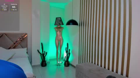 Snapshot of nicolesanz_ chatting on 01-16-25, 11:37 Nicole Sanz online show from 01-16-25, 11:37