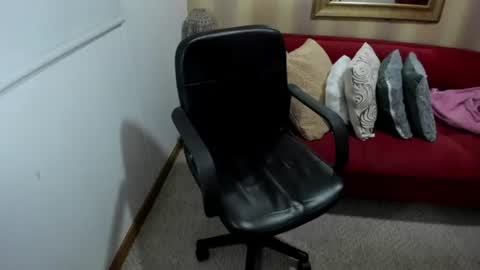 Nicolettcolin  online show from 06-11-26, 08:51