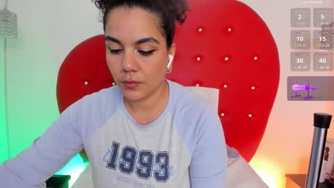 nicolette online show from 02-06-26, 11:35