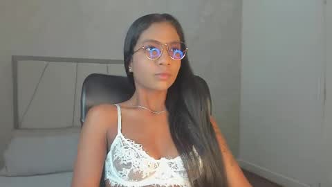 Nicol  online show from 04-23-26, 03:19