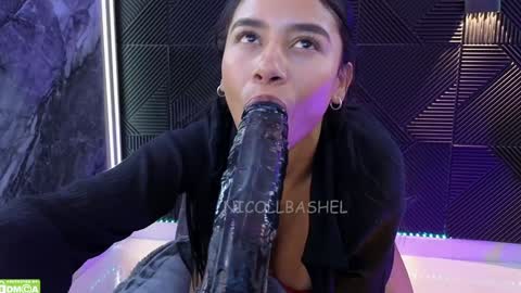 Nicoll  Independent model online show from 01-29-25, 09:01