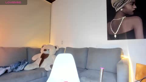 Nicol online show from 03-03-25, 03:19