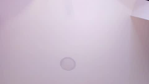 Nicolle online show from 01-20-25, 10:04