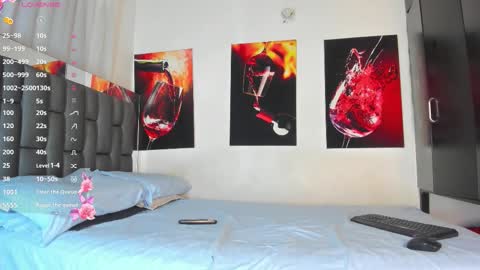 nicolle_hanks1 online show from 02-10-26, 03:10