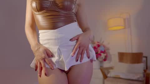  NEW instagram nicollemitchelle online show from 02-17-26, 01:51